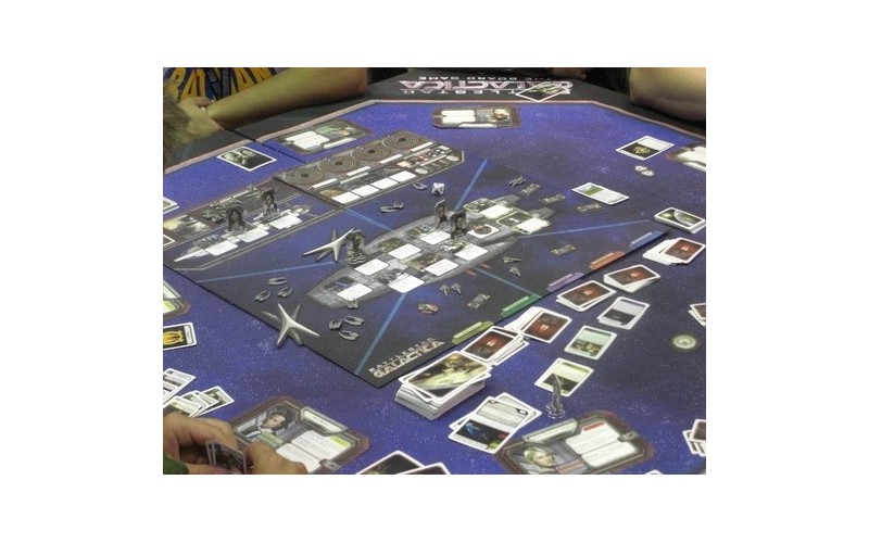 Battlestar galactica   (настольная игра) - 
battlestar galactica (board game)